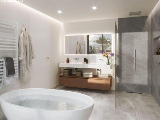 Piso en venta en El Padrón, Costa del Sol Occidental