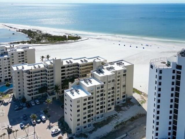 Condo for sale in Fort Myers Beach Condo for sale in Fort Myers Beach