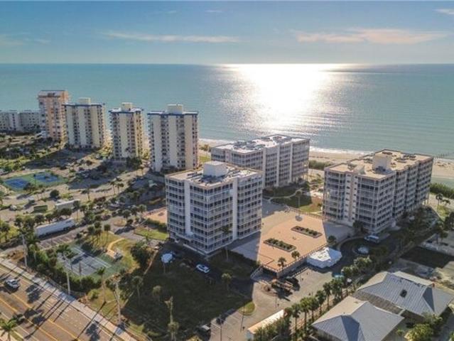 Condo for sale in Fort Myers Beach Condo for sale in Fort Myers Beach