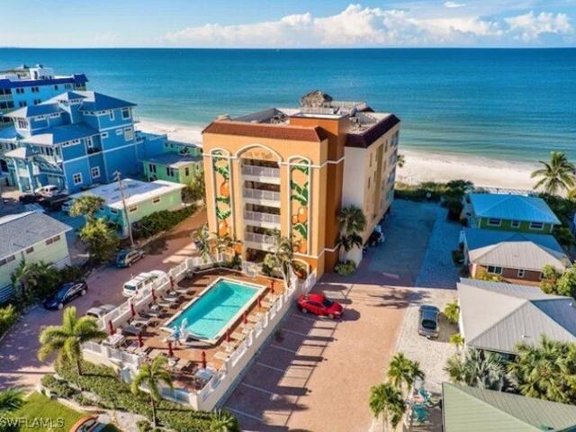 Condo for sale in Fort Myers Beach Condo for sale in Fort Myers Beach