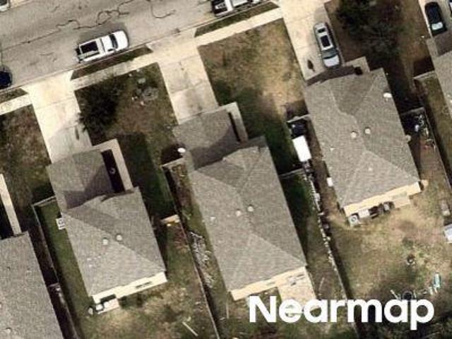 House for sale in Taylor