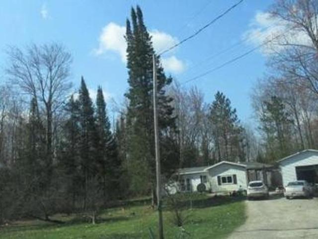 House for sale in Barton City