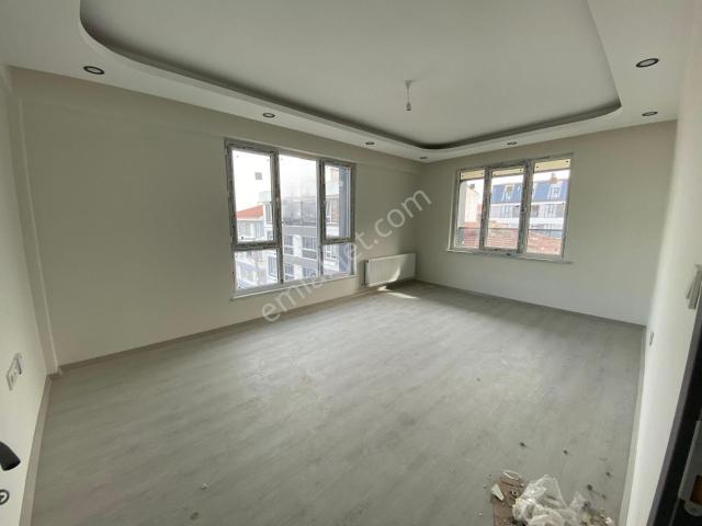 Esentepe Mahallesi, Tepebaşı içerisinde kiralık mülk