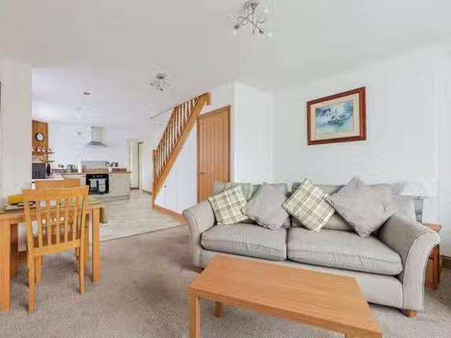 Apartment for rent in Emmington, Berrick Salome