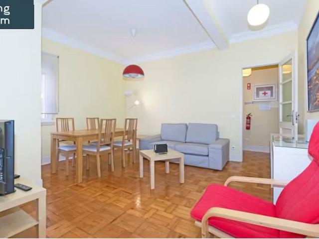 Apartamento alugar em São Domingos de Benfica, Lisboa