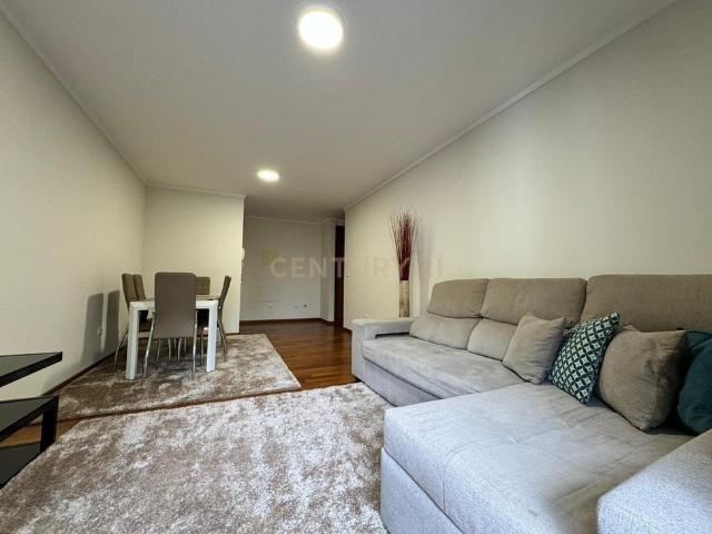 Apartamento alugar em Fazendinha, Santa Cruz
