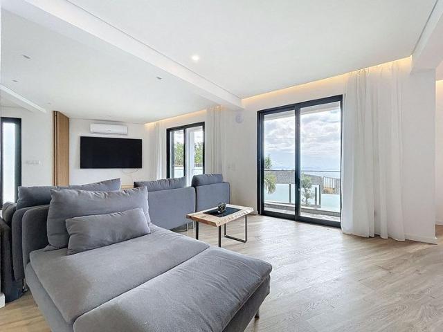 Apartamento alugar em Santa Cruz, Ilha Da Madeira