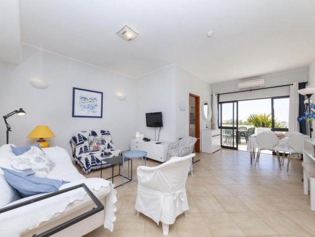 Apartamento alugar em Torraltinha, Lagos