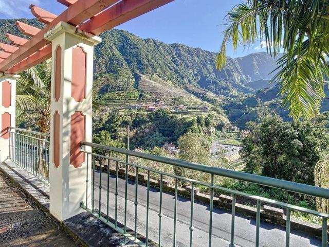 Apartamento alugar em Cardais de Baixo, São Vicente