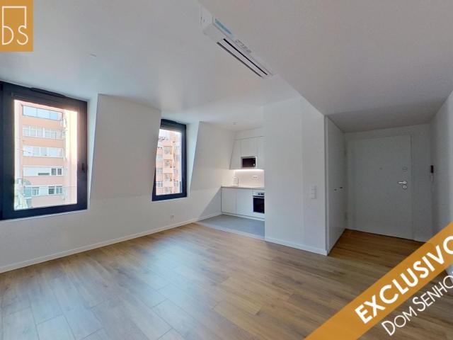 Apartamento alugar em Quinta do Cabrinha, Lisboa