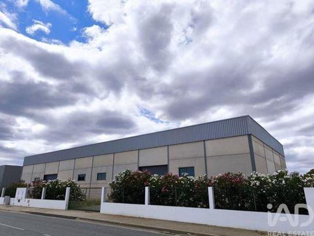 Loja alugar em Estremoz, Évora