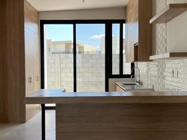 Estrena casa de un piso en Fracc. Privado Las Misiones