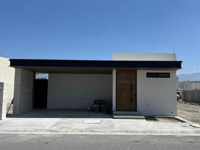 Estrena casa de un piso en Fracc. Privado Las Misiones