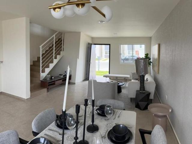 Estrena casa en Rosarito! Vizcaino Residencial