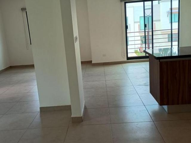 ¡Estrena dúplex en planta alta con alberca y GRAN descuento en La Vista Residencial, QUERETARO!