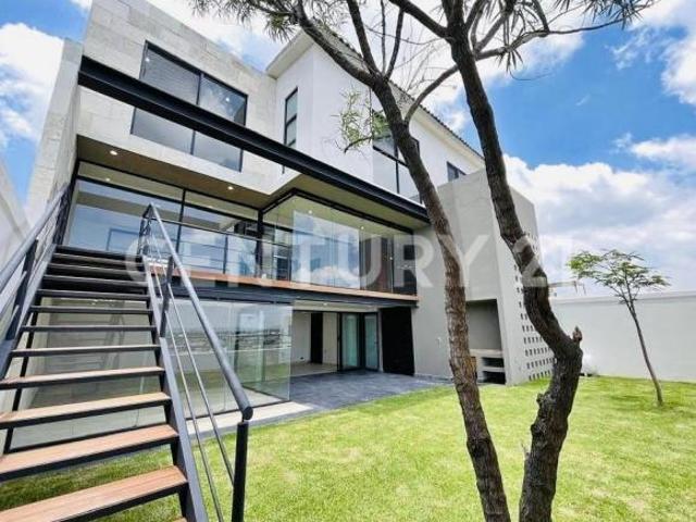 Departamento en venta en Lomas de Angelópolis, San Andrés Cholula