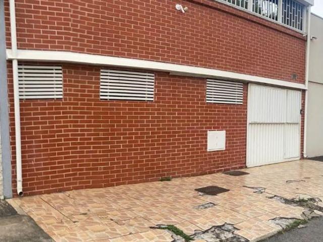 Casa venda em Região Geográfica Imediata do Distrito Federal, Região Integrada de Desenvolvimento do Distrito Federal e Entorno