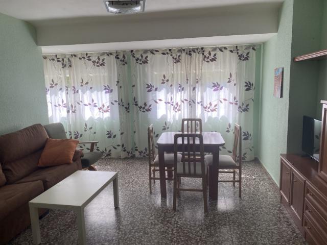 Apartamento en alquiler en Huesca/Uesca, Hoya de Huesca / Plana de Uesca