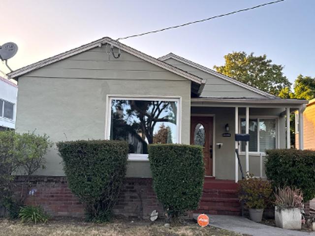 House for sale in San Leandro, California