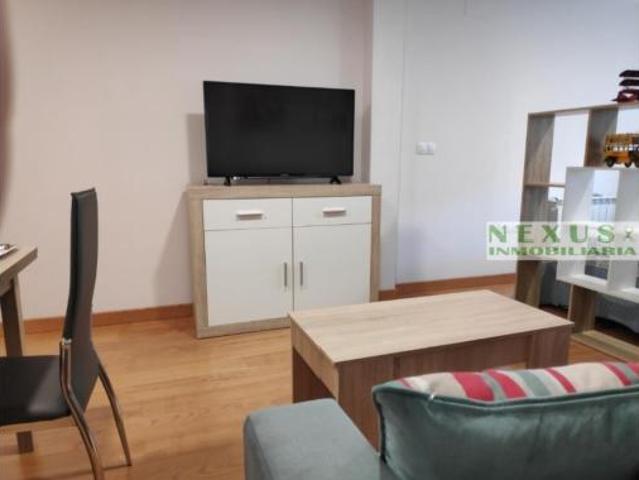 Estudio en alquiler en Casas Baratas, Cáceres
