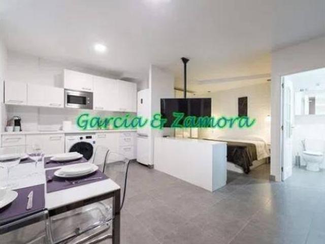 Estudio en alquiler en Santa Catalina-Canteras, Gran Canaria