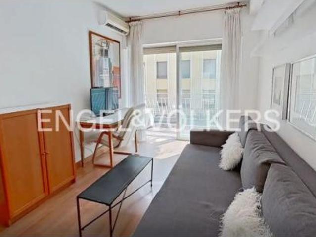 Estudio en alquiler en Salamanca, Madrid