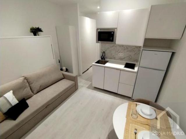 Estudio en alquiler en Salamanca, Madrid