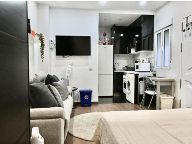 Estudio en alquiler en Puente de Vallecas, Madrid
