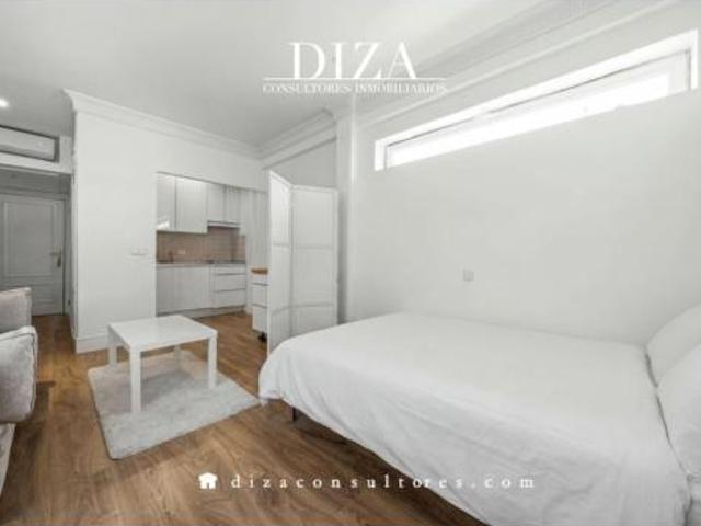 Estudio en alquiler en Salamanca, Madrid