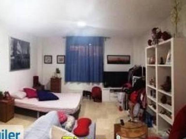 Casa en alquiler en Sanlúcar La Mayor