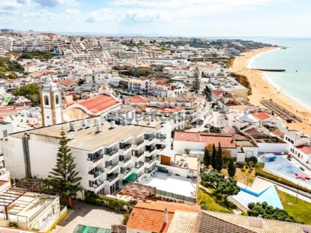 Casa venda em Albufeira e Olhos de Água, Albufeira