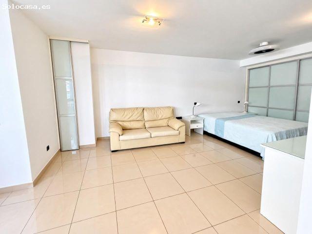 Piso en alquiler en Santa Catalina-Canteras, Gran Canaria