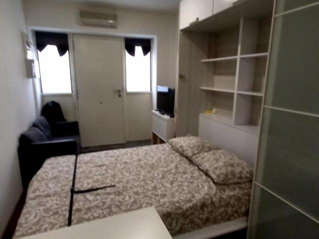 Estudio en alquiler en Sant Andreu, Barcelonès