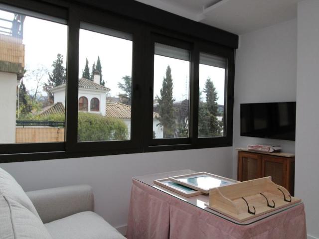 Estudio en alquiler en Centro, Comarca de la Vega de Granada