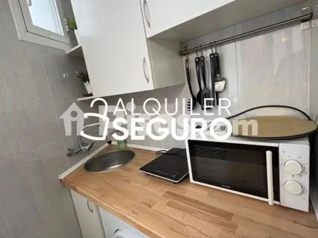 Estudio en alquiler en Salamanca, Madrid