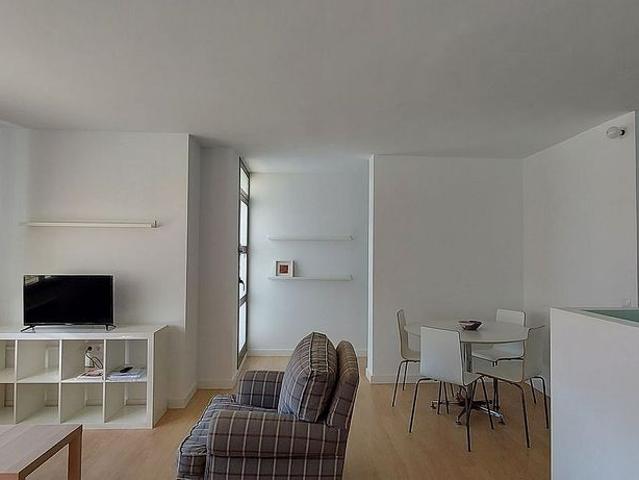 Estudio en alquiler en Esplugues De Llobregat, el Centre