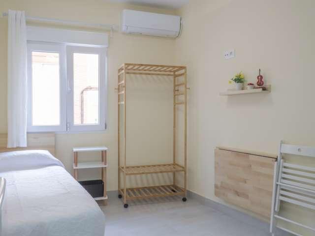 Estudio en alquiler en Tetuán, Madrid