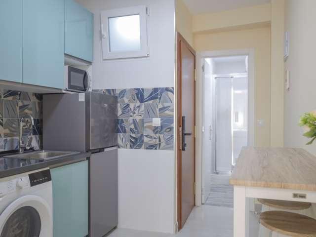 Estudio en alquiler en Tetuán, Medina-sidonia