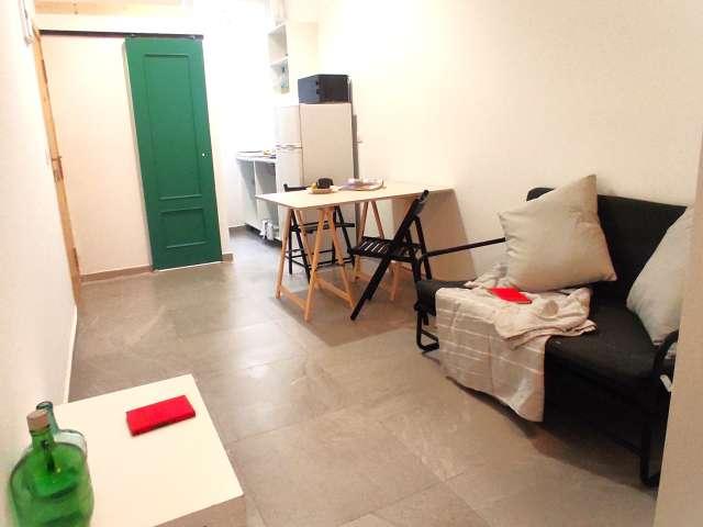 Estudio en alquiler en Benicalap, Comarca de València