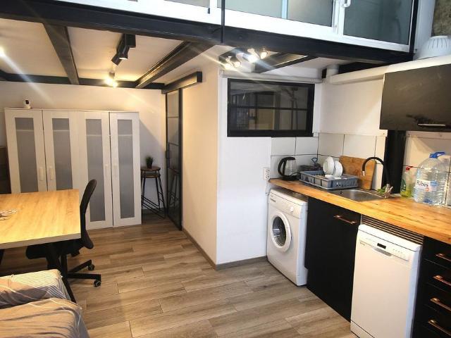 Estudio en alquiler en Districte II, Barcelonès