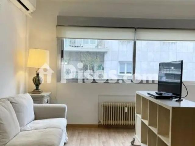 Estudio en alquiler en Salamanca, Madrid
