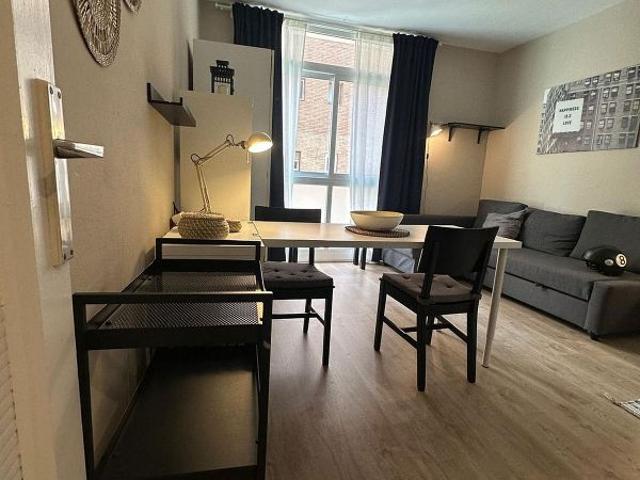 Estudio en alquiler en Sants-Montjuïc, L'hospitalet De Llobregat