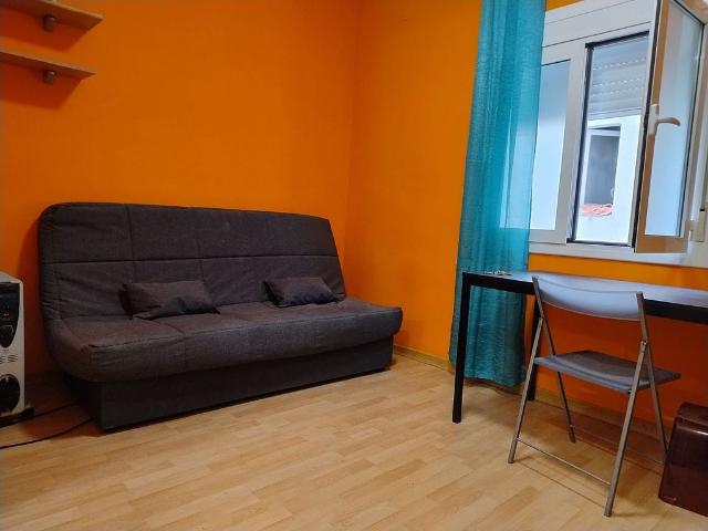 Estudio en alquiler en Gràcia, Barcelonès