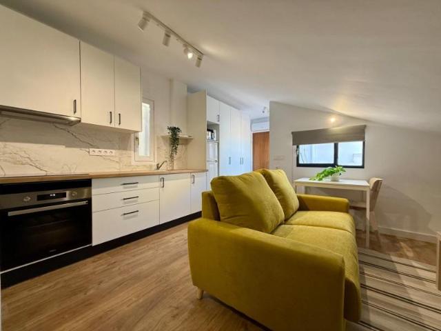 Estudio en alquiler en Castalla, Valencia