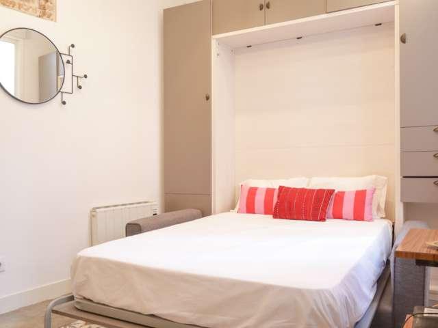 Estudio en alquiler en Madrid, Cortes