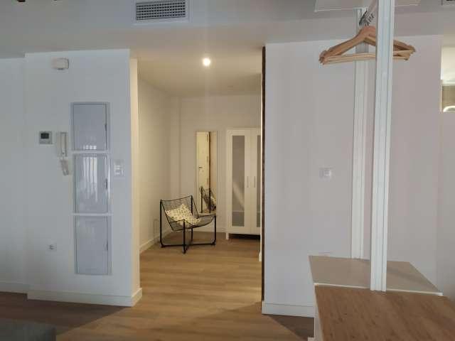 Estudio en alquiler en Granada, Centro - Sagrario