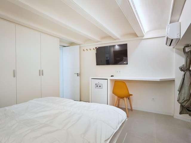 Estudio en alquiler en Barcelona, el Raval