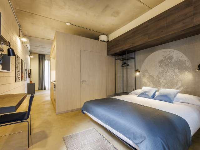 Estudio en alquiler en Barcelona, el Raval