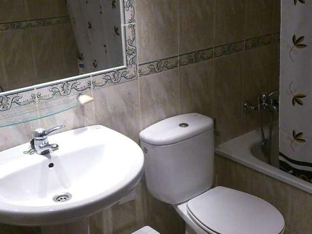 Estudio en alquiler en Jaén, Las Protegidas