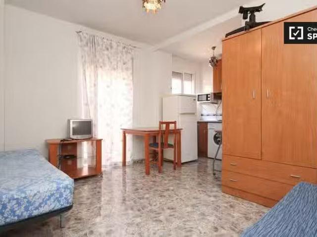 Apartamento en alquiler en Centro, Comarca de la Vega de Granada
